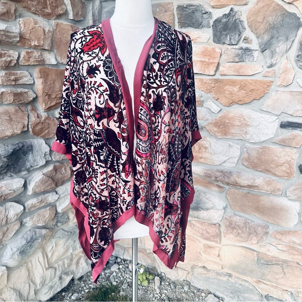 Soft Surroundings Velvet Wine Paisley Topper Kimono - Picture 4 of 16